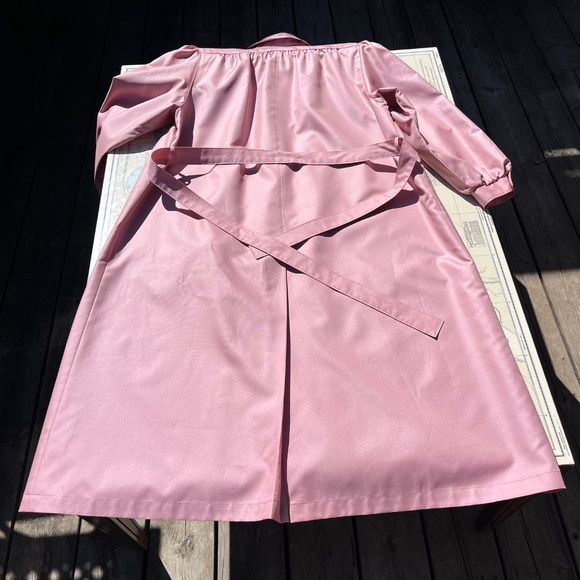 Vintage Pink Belted Eaton’s Jacket with Scarf - Picture 10 of 10